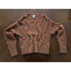 Stars Above Crop Knit V-Neck Sweater